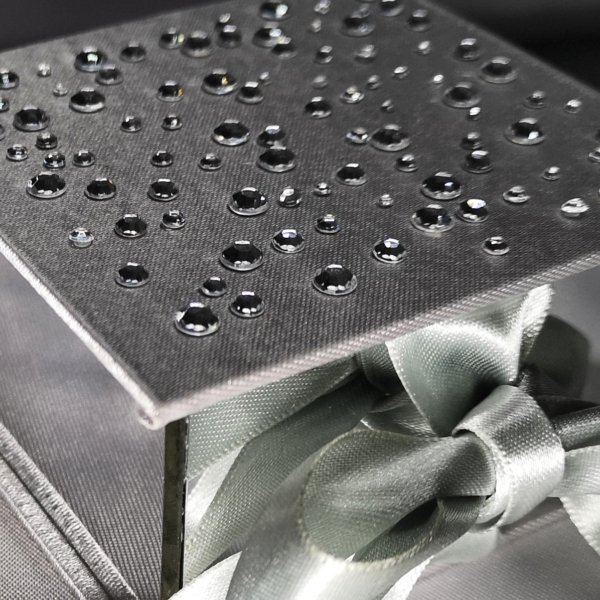 Crystal-Crowned Gleaming Silver Mirrored Acrylic Wedding Keepsake Box