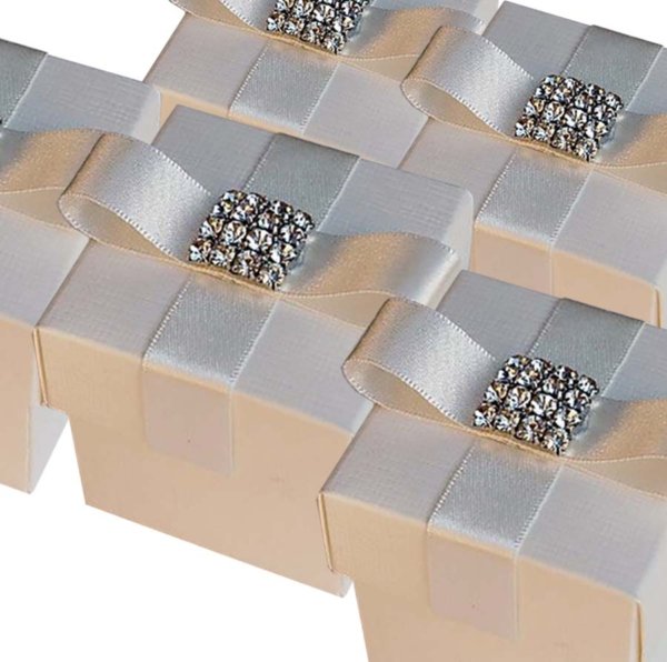 Royal Blush White Gift Troves for Matrimonial Ceremonies