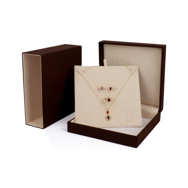 Earthy Suede Treasure Vault - Rich Brown, Delicate Cream Fusion